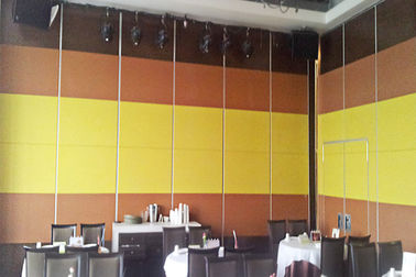 A parede móvel de alumínio do restaurante da prova sadia divide a espessura de 85mm