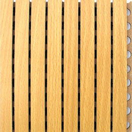 Do poliéster absorvente da fibra do ruído painel de parede de madeira da absorção sadia para o cinema