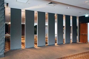 Portas de dobradura comerciais do acordeão da separação da sala de conferências para o centro de conferências