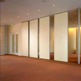 Separação acústica da porta de dobradura nenhuma trilha do assoalho que desliza a separação de dobramento para o salão do banquete