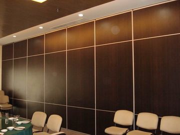 Divisor de sala à prova de som da madeira decorativa do painel para a multi cor da sala de conferências