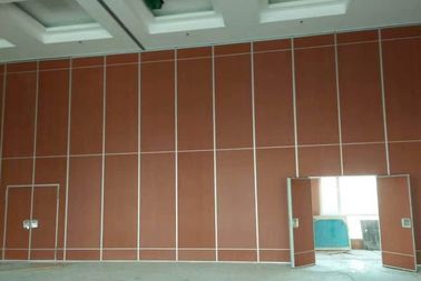 Divisores de sala de madeira de superfície da melamina para o hotel/painéis acústicos da insonorização