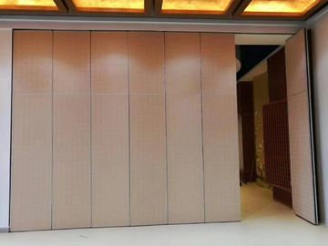 Paredes de separação de dobramento móveis da superfície de madeira interior da melamina, parede de separação de madeira da sala