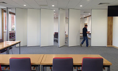 Paredes de separação móveis de dobramento deslizantes acústicas para a sala de reunião