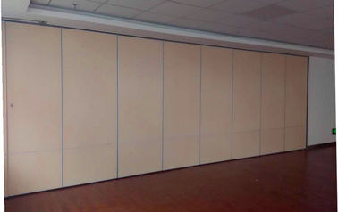 divisores de sala acústicos decorativos da largura do painel de 600mm para o hotel, sala de reunião