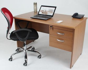 Do compartimento de madeira da mesa de escritório dos assentos do material 4 de Cusomized multi cor fácil instalar