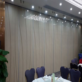 Divisores de sala interiores de dobramento das portas deslizantes de paredes de separação da grande escala para o banquete Salão
