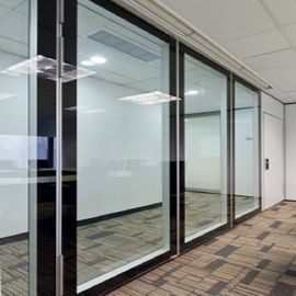 A parede de separação/escritório à prova de fogo móveis moderou paredes de separação de vidro