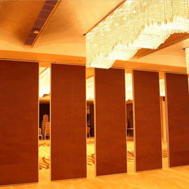 As paredes de separação de dobramento da placa da melamina para o hotel de cinco estrelas/fazem isolamento sonoro deslizando divisores de sala