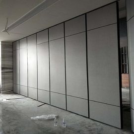 Separações móveis de dobramento comerciais da parede da placa da melamina das portas da separação para o escritório