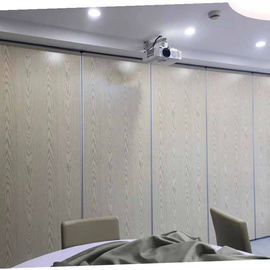 Separação de dobramento deslizante operável de madeira do hotel/parede de separação móvel acústica