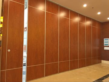 Separação de dobramento da parede da sala de conferências móvel comercial à prova de som da parede da separação da sala