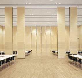 Banquet paredes móveis acústicas de Salão/separações de dobramento deslizantes à prova de som de madeira da sala