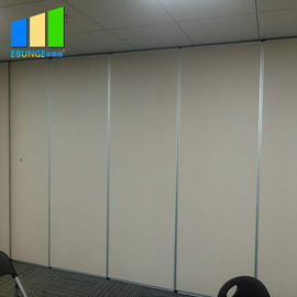 Revestimento móvel de dobramento deslizante do MDF do divisor do espaço das paredes das separações de EBUNGE para a sala de reunião do escritório
