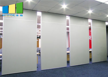 divisores de sala de conferências acústicos à prova de som deslizantes de dobramento das paredes de separação de 65mm