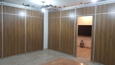 Parede de separação acústica moderna das portas de dobradura do divisor de sala para o banquete Salão