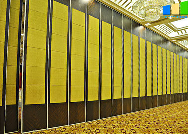 Superfícies da tampa da tela ou do couro que deslizam o divisor de sala das paredes de separação para o hotel