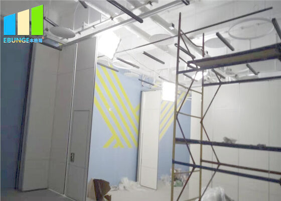 Do sistema móvel das paredes da sala paredes de separação dobráveis acústicas de formação