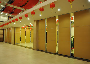 Painéis de merecimento sadios da sala do treinamento, porta de dobramento 65mm da separação do escritório