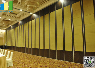 O escritório do papel de parede que dobra portas internas faz isolamento sonoro a porta dobro da taxa 42db