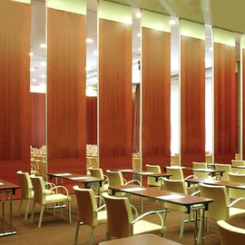 Da sala de aula de madeira perfurada contínua de superfície dos painéis acústicos do folheado folhas de madeira do paneling de parede