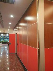 Divisores de sala acústicos operáveis de Salão do banquete, separações móveis à prova de som da parede