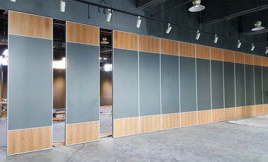 Deslizando a parede de separação de dobramento móvel de Acsoustic das portas de alumínio para a multi cor do escritório