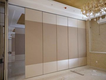 Sistema de suspensão de alumínio móvel acústico das paredes de separação da multi cor para a sala de banquete