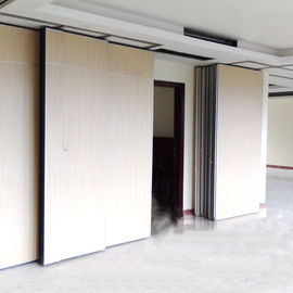 Separação do divisor da porta que desliza o painel móvel removível da parede de separação para a sala de conferências do escritório