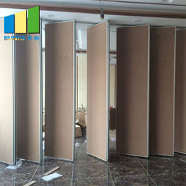 Divisores de sala acústicos deslizantes interiores da separação das portas de dobradura para a sala de conferências