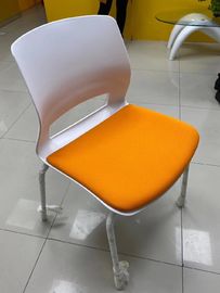 O múltiplo ergonômico da cadeira do escritório de EBUNGE colore a cadeira empilhável do visitante do convidado do escritório para a sala de reunião