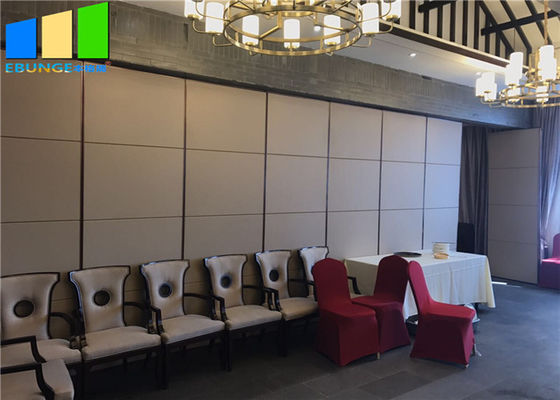 Painel de parede divisória móvel de alumínio personalizado para altura 15 M Max 600-1200 mm