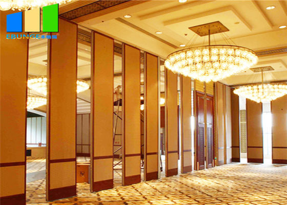 Parede de separação móvel personalizada divisor da cor da porta de dobradura do divisor de sala do hotel para o design de interiores